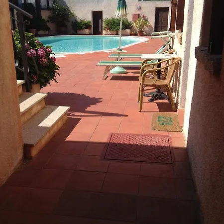 Gemella Hotel Baja Sardinia