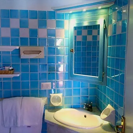 Gemella Hotel 3*