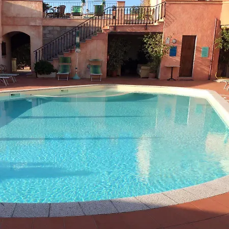 Gemella Hotel 3*
